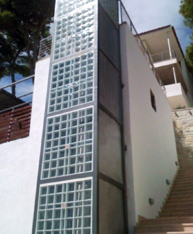 External elevator 4